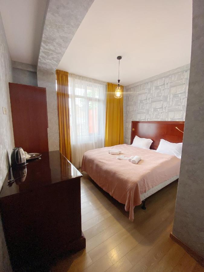 Chonkadzehotel Tbilisi Esterno foto