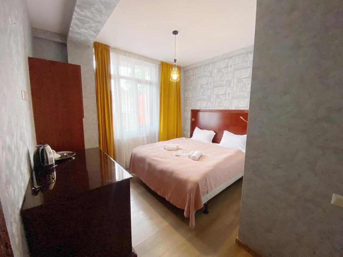 Chonkadzehotel Tbilisi Esterno foto