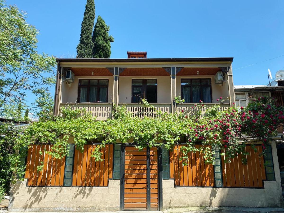 Chonkadzehotel Tbilisi Esterno foto
